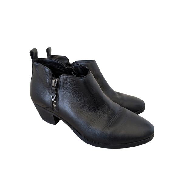 Vionic Cecily Waterproof Leather Ankle Boots size 9